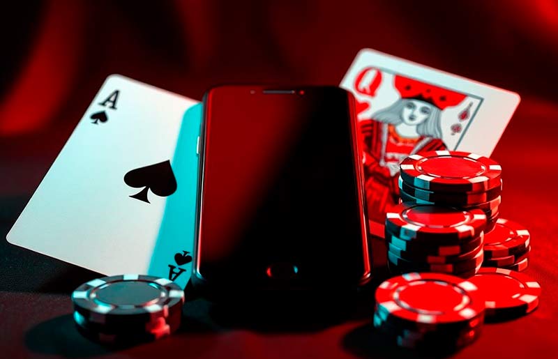 Покер рум на Айфон